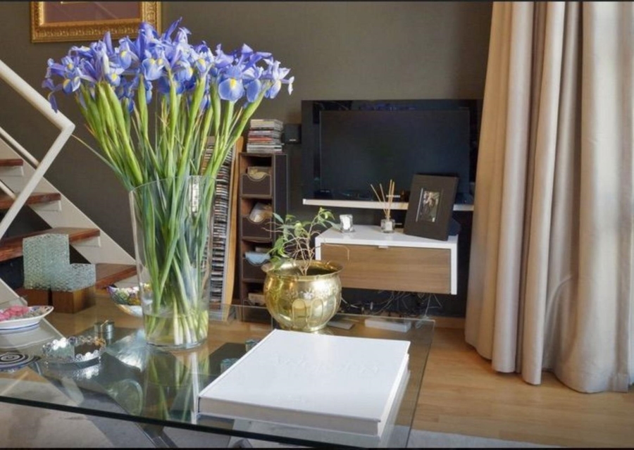 To Let 1 Bedroom Property for Rent in De Waterkant Western Cape